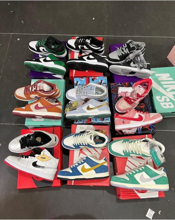 Authentic Nike shoes - Image 5